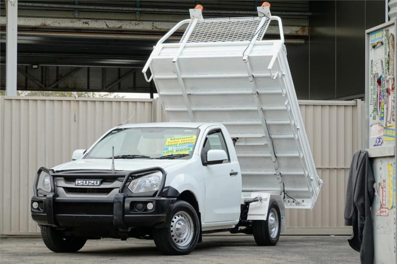 2017 ISUZU D-MAX C/CHAS SX (4x2) TF MY17