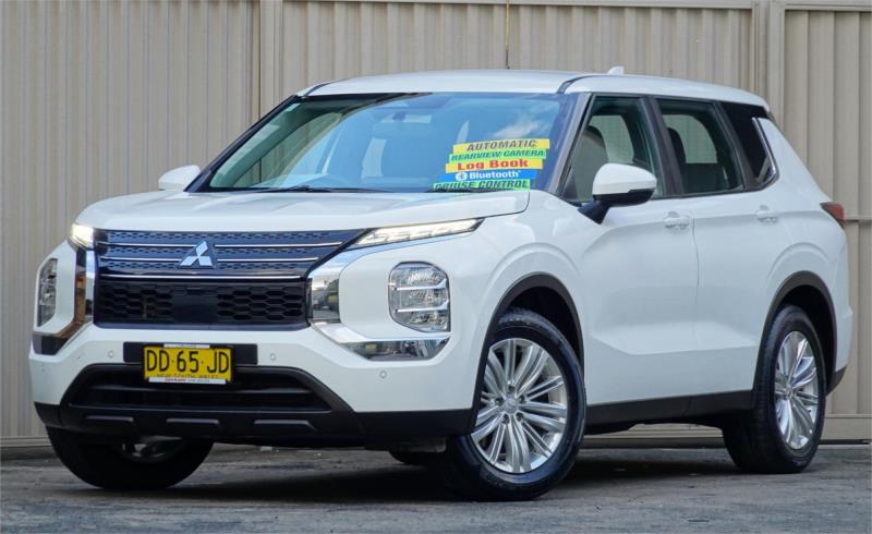 2022 MITSUBISHI OUTLANDER 4D WAGON LS 7 SEAT (2WD) ZM MY22