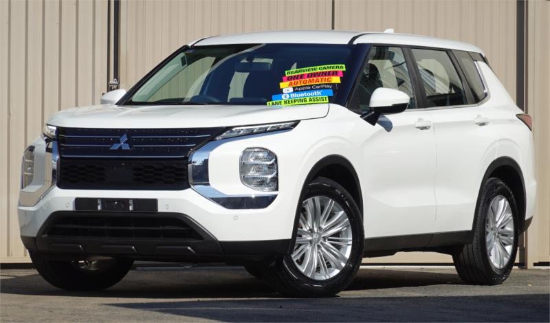 2022 MITSUBISHI OUTLANDER 4D WAGON ES 5 SEAT (2WD) ZM MY23