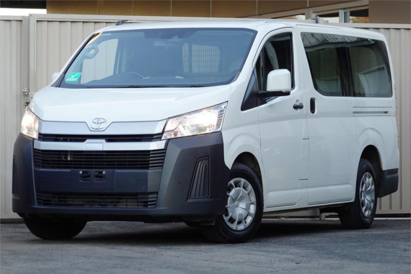 2020 TOYOTA HIACE 4D VAN LWB GDH300R