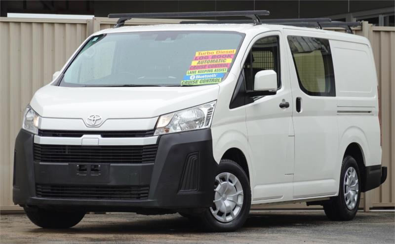 2020 TOYOTA HIACE 4D VAN LWB GDH300R