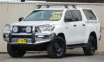 2022 TOYOTA HILUX DOUBLE CAB P/UP SR (4x4) GUN126R