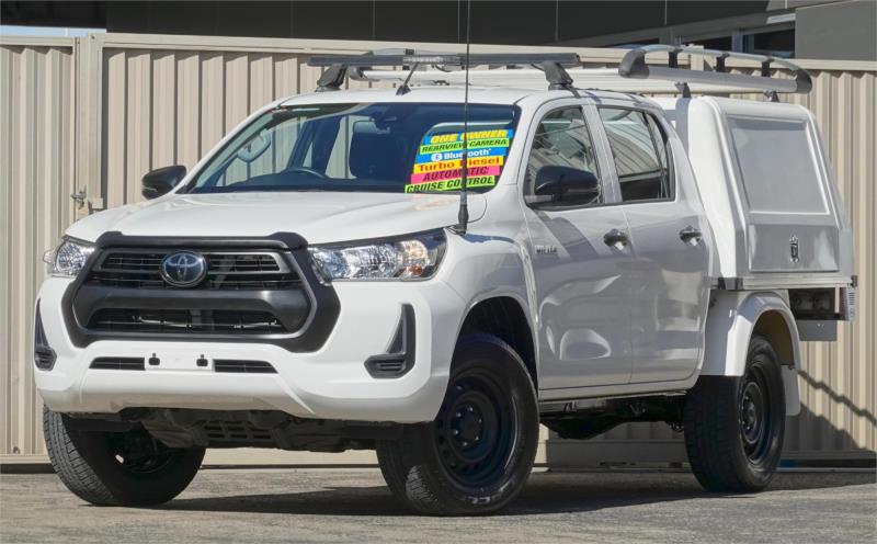 2021 TOYOTA HILUX DOUBLE C/CHAS WORKMATE (4x4) GUN125R FACELIFT