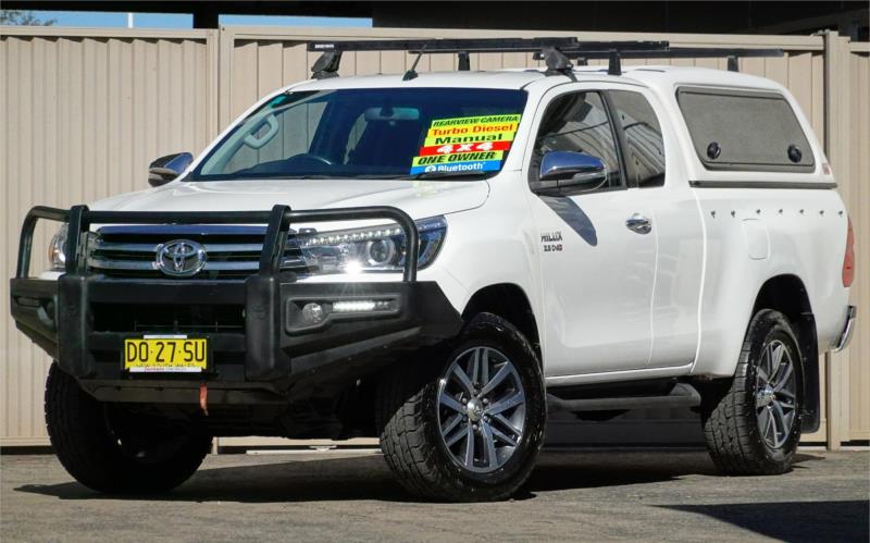 2015 TOYOTA HILUX X CAB UTILITY SR5 (4x4) GUN126R