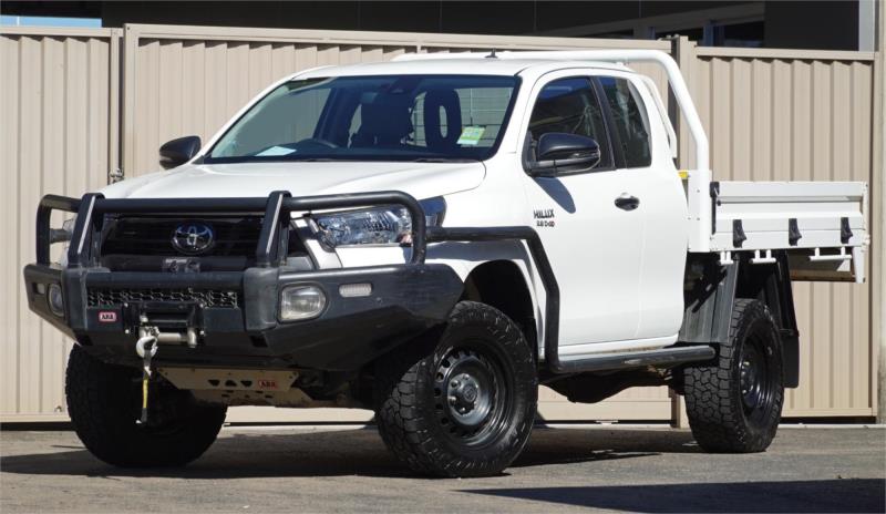 2021 TOYOTA HILUX X CAB C/CHAS SR (4x4) GUN126R FACELIFT