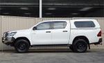 2021 TOYOTA HILUX DOUBLE CAB P/UP SR (4x4) GUN126R FACELIFT