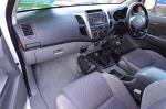 2010 TOYOTA HILUX DUAL CAB P/UP SR5 (4x4) KUN26R MY11 UPGRADE