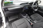 2020 TOYOTA HILUX DOUBLE C/CHAS SR (4x4) GUN126R FACELIFT