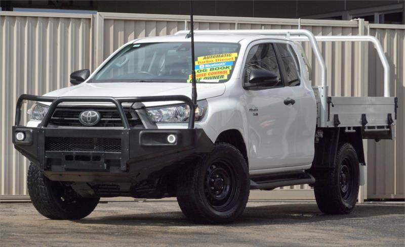 2020 TOYOTA HILUX X CAB C/CHAS SR (4x4) GUN126R FACELIFT