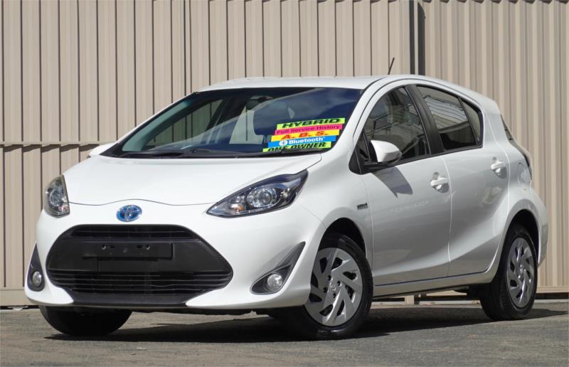 2018 TOYOTA PRIUS-C 5D HATCHBACK HYBRID NHP10R MY17